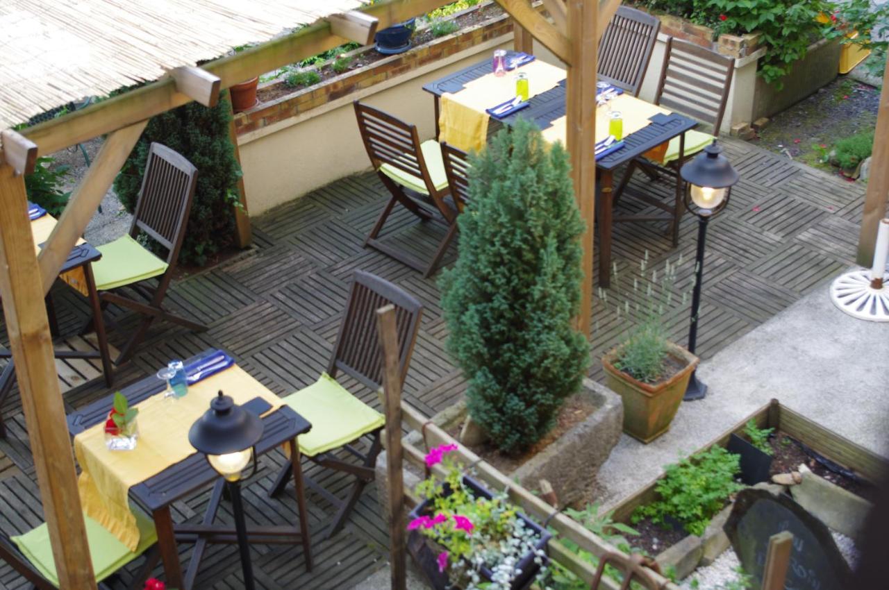 Relais Du Castera Hotel Nestier Exterior photo